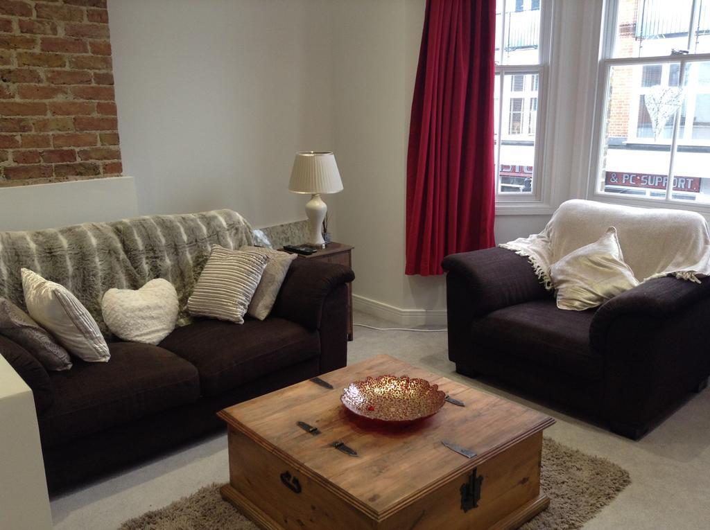 Central Windsor Apartments Ruang foto